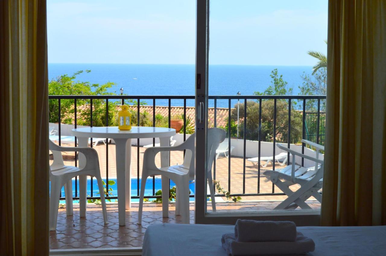 Studios Face A La Mer - Cala Llevado Tossa de Mar Exterior photo